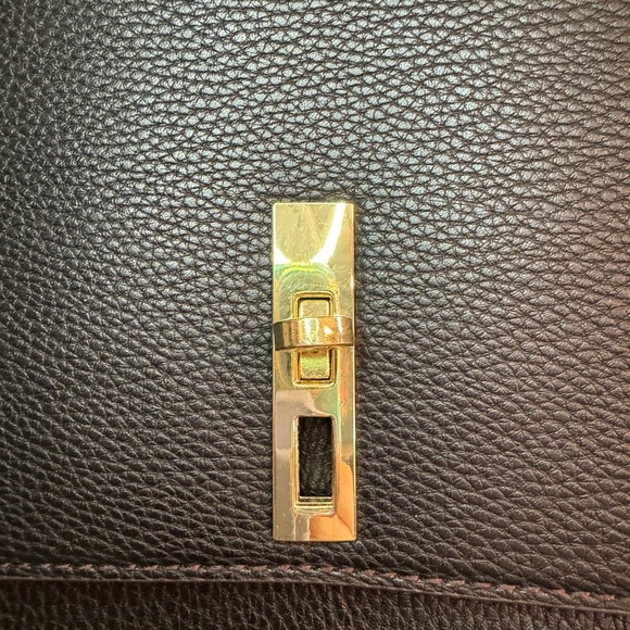 Black Liz Claiborne Gold Chainlink Everyday Shoulder Bag - Picture 3 of 7